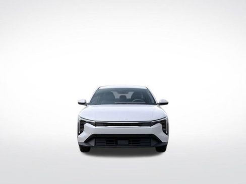 New 2026 Kia K4 LX image 2