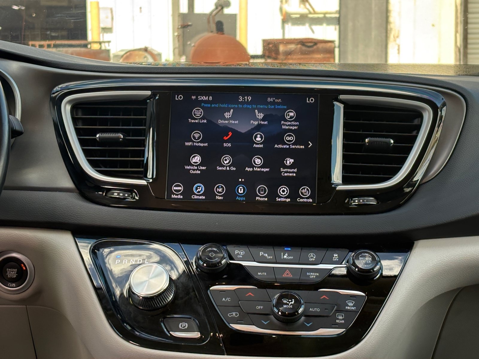 Used 2020 Chrysler Pacifica Touring-L w/ Advanced Safetytec Group FWD image 21