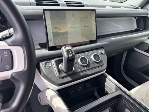 Used 2023 Land Rover Defender 130 First Edition image 8