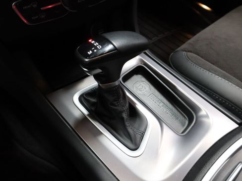 Used 2022 Dodge Charger Scat Pack w/ Dynamics Package image 35