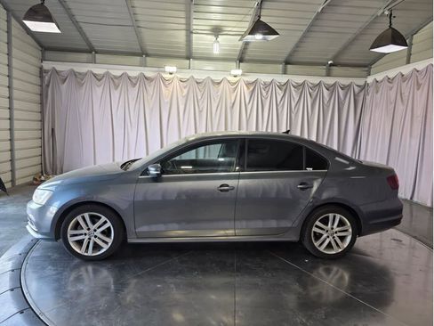 Used 2016 Volkswagen Jetta SEL Premium w/ Lighting Package image 4
