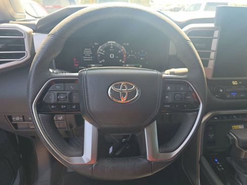Used 2023 Toyota Tundra Limited AWD/4WD image 17