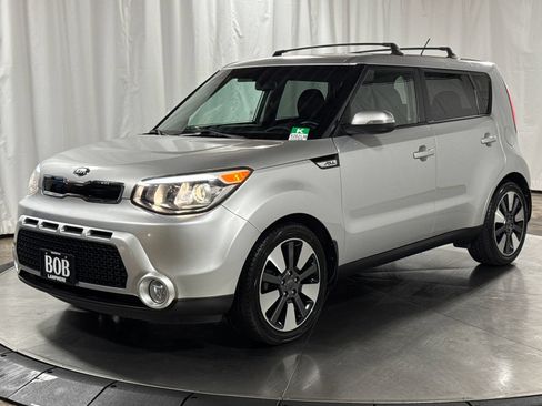 Used 2014 Kia Soul ! FWD image 1