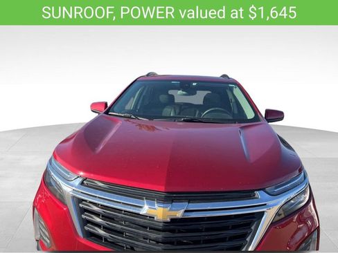 Used 2023 Chevrolet Equinox LT image 3