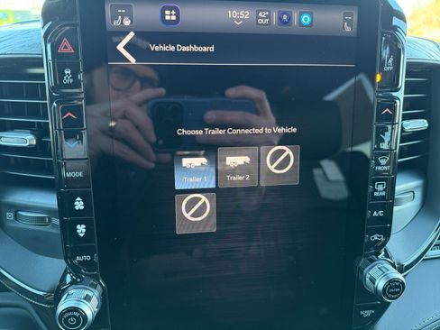 New 2026 RAM 2500 Limited image 29