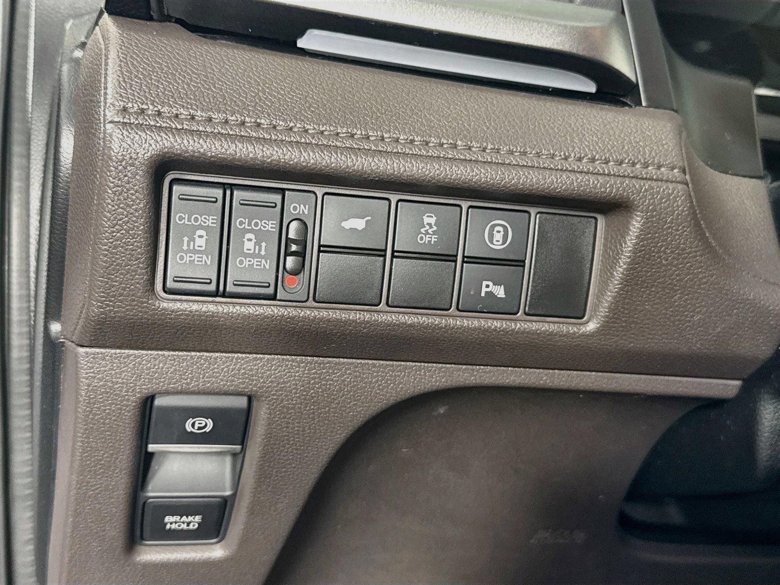 Used 2023 Honda Odyssey Touring image 10