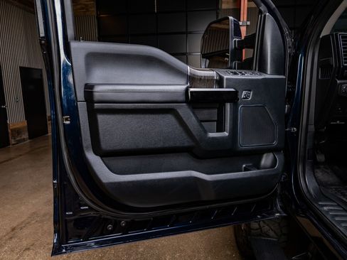 Used 2021 Ford F250 Lariat w/ Lariat Ultimate Package image 35