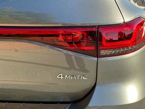 Certified 2022 Mercedes-Benz EQB 350 4MATIC image 38