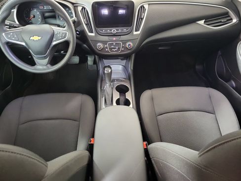 Used 2019 Chevrolet Malibu LS FWD image 14