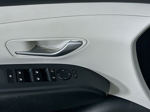 Used 2025 Hyundai Tucson SEL image 15