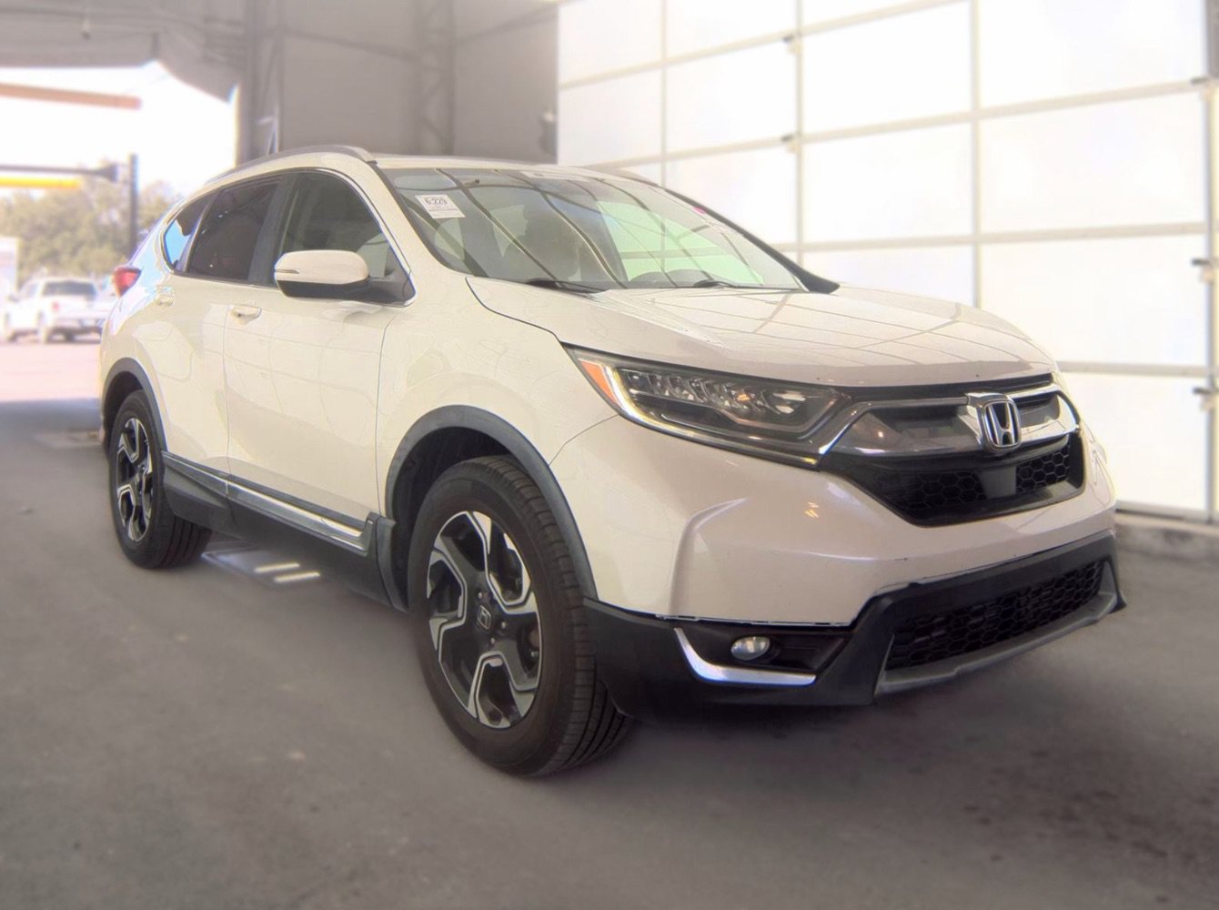 Used 2017 Honda CR-V Touring image 3