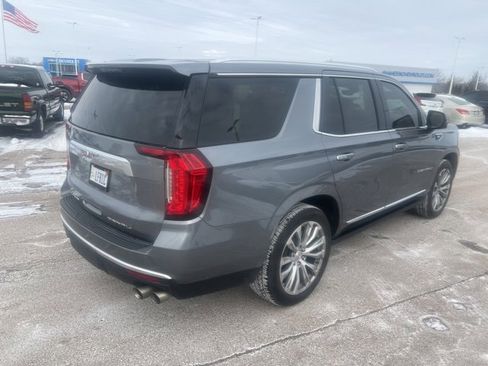 Used 2021 GMC Yukon Denali w/ Denali Ultimate Package image 3