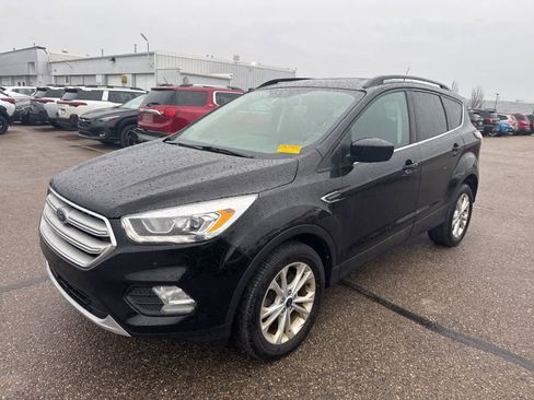 Used 2018 Ford Escape SEL image 1