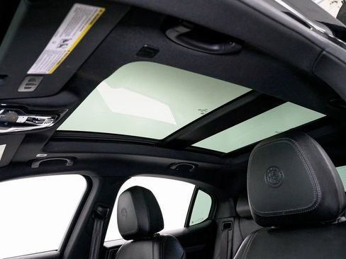 Used 2023 Alfa Romeo Stelvio Veloce image 8