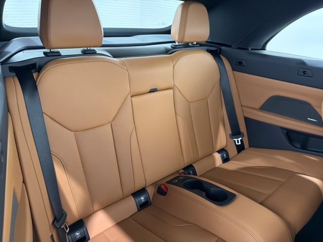 Used 2026 BMW M440i Convertible RWD image 22