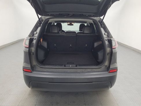 Used 2019 Jeep Cherokee Latitude Plus FWD image 29