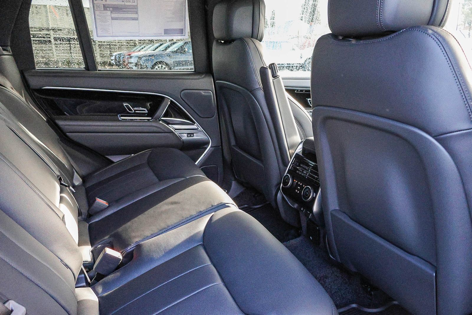 New 2026 Land Rover Range Rover SE AWD/4WD image 20