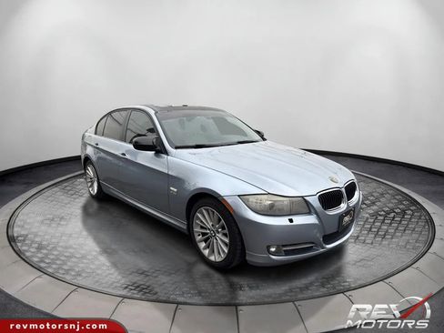 Used 2011 BMW 335i xDrive Sedan image 7