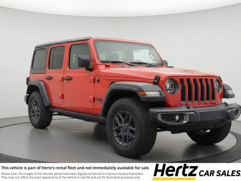 Used 2025 Jeep Wrangler Unlimited Sport AWD/4WD image 1