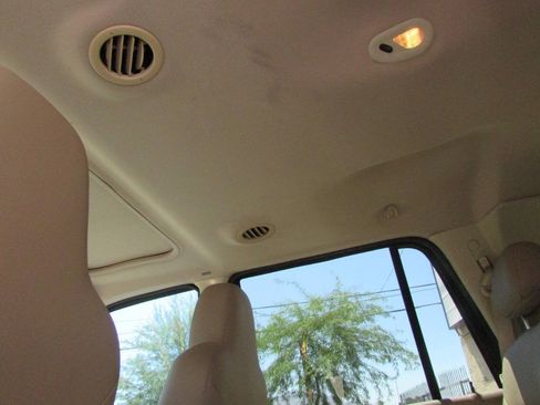 Used 2003 Ford Expedition Eddie Bauer RWD image 36