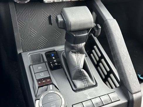 Used 2024 Toyota Tacoma SR5 image 27