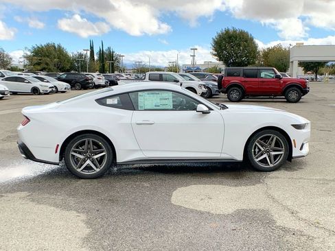 New 2025 Ford Mustang Coupe RWD image 9