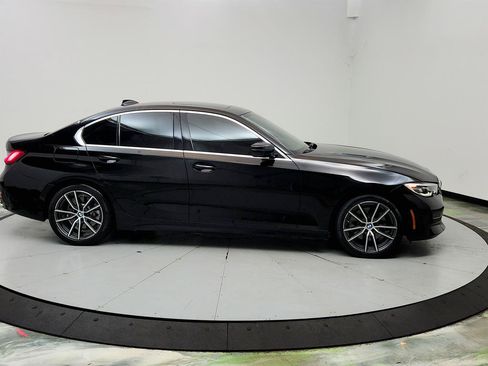 Used 2020 BMW 330i Sedan w/ Convenience Package RWD image 4