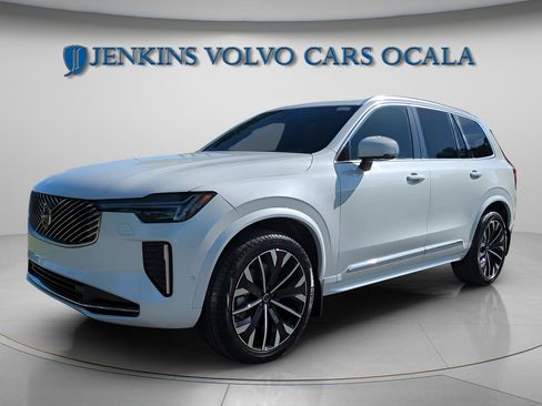 New 2026 Volvo XC90 B6 Plus w/ Protection Package Premier image 4