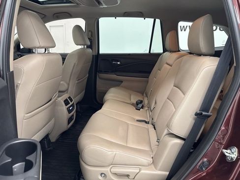 Used 2020 Honda Pilot Touring image 29