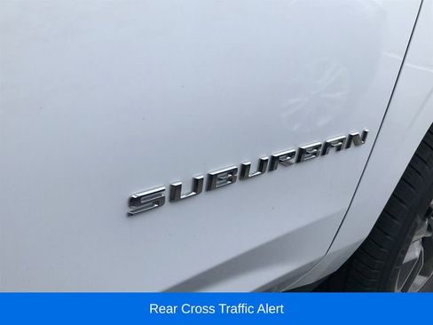 Used 2021 Chevrolet Suburban LS w/ Driver Alert Package image 4