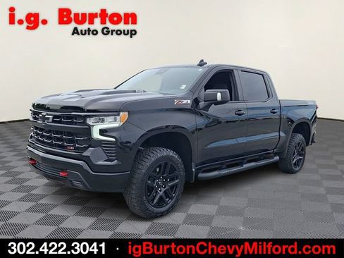 Certified 2022 Chevrolet Silverado 1500 LT Trail Boss w/ LT Trail Boss Premium Package AWD/4WD image 3