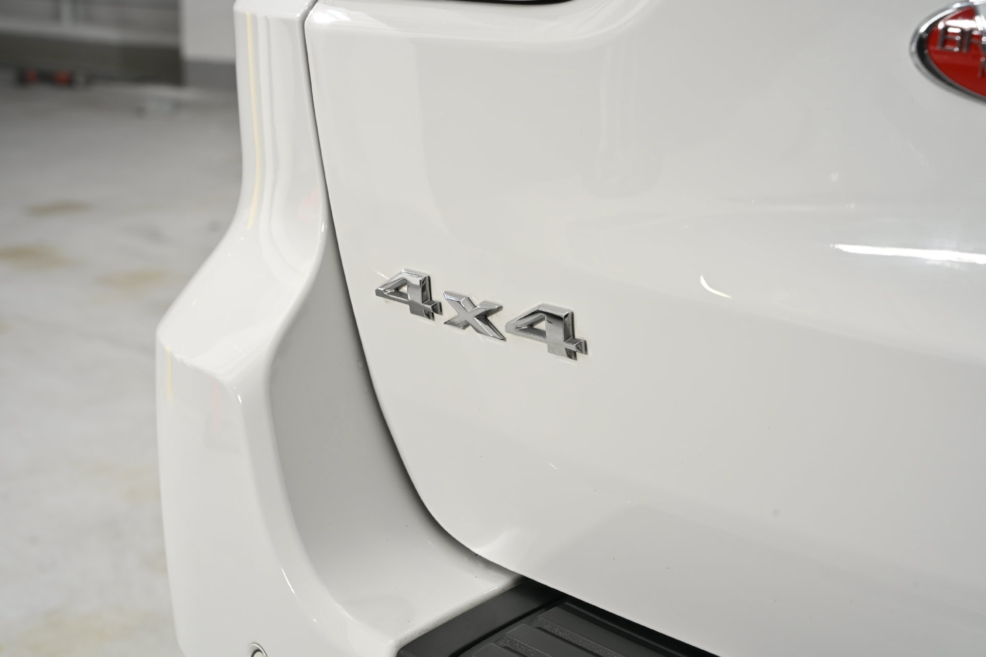 Used 2022 Jeep Grand Cherokee Laredo X AWD/4WD image 11