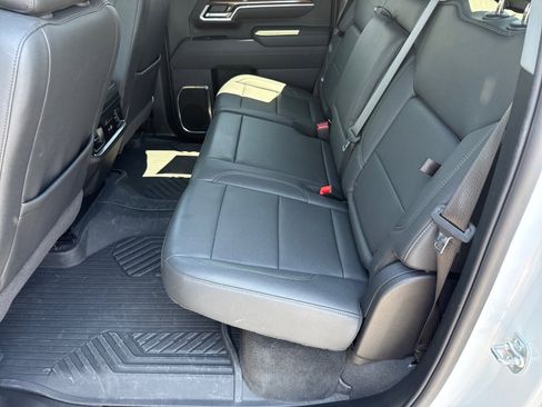 Used 2025 Chevrolet Silverado 2500 LT w/ Trail Boss Package AWD/4WD image 11
