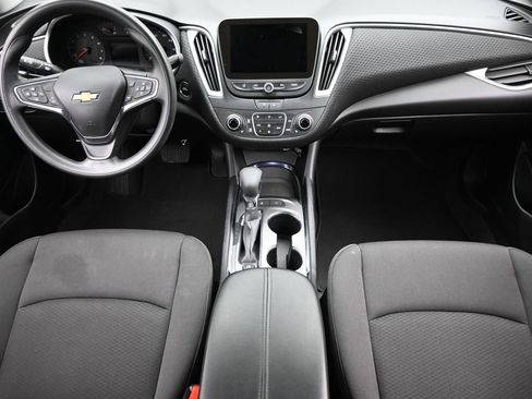 Used 2024 Chevrolet Malibu LT image 12