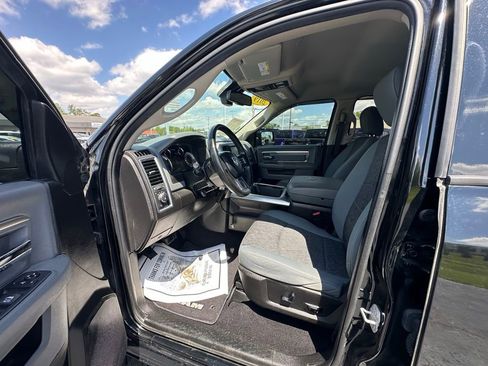 Used 2019 RAM 1500 Classic Warlock AWD/4WD image 11