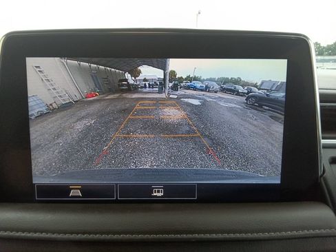 Used 2021 Chevrolet Tahoe LT AWD/4WD image 28