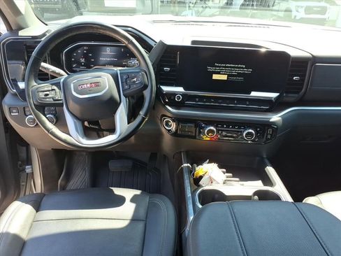 Used 2025 GMC Sierra 2500 SLT w/ SLT Premium Package AWD/4WD image 22