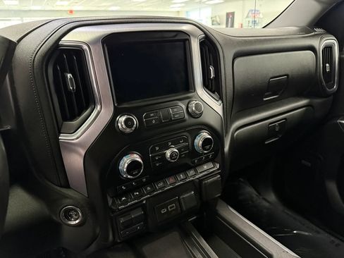 Used 2020 GMC Sierra 1500 SLT w/ SLT Premium Plus Package AWD/4WD image 22