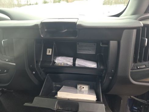 Used 2018 Chevrolet Silverado 1500 LT w/ All Star Edition image 33