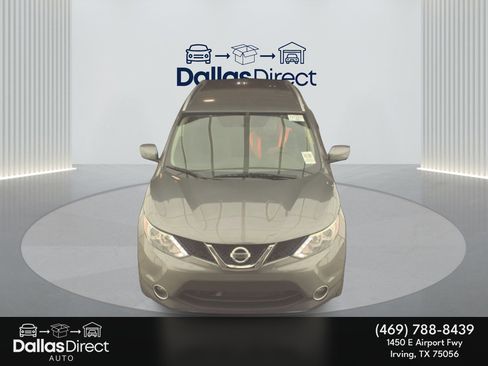 Used 2017 Nissan Rogue Sport SL image 3