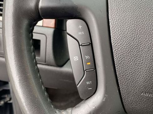 Used 2009 Chevrolet Avalanche LT w/ Convenience Package #1 image 22