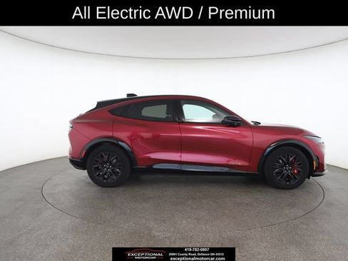 Used 2025 Ford Mustang Mach-E Premium w/ Sport Appearance Package AWD/4WD image 23