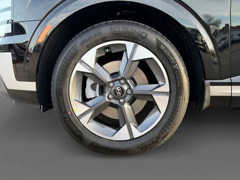 New 2026 Hyundai Palisade Limited FWD image 9
