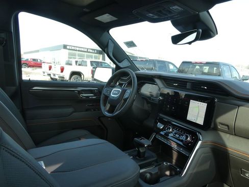 New 2026 GMC Sierra 1500 AT4 w/ AT4 Premium Package image 12