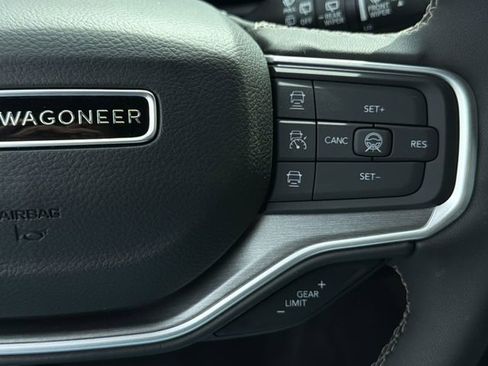 New 2026 Jeep Grand Wagoneer L Limited AWD/4WD image 28