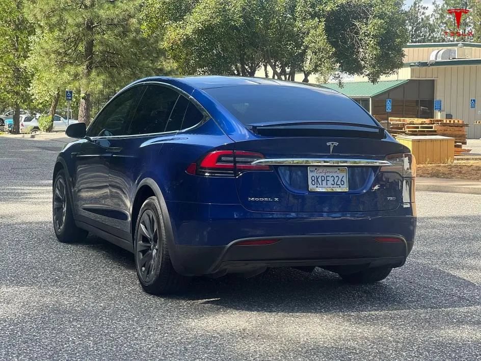 Used 2019 Tesla Model X 75D AWD/4WD image 9