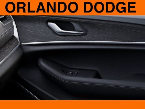 New 2026 Jeep Grand Cherokee Limited AWD/4WD image 25