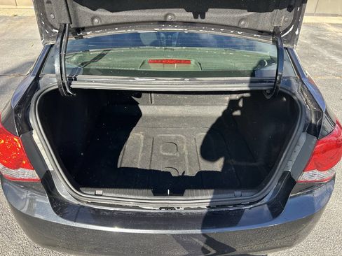 Used 2012 Chevrolet Cruze LT image 14
