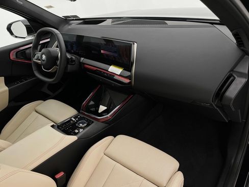 Certified 2025 BMW X3 xDrive30i image 13