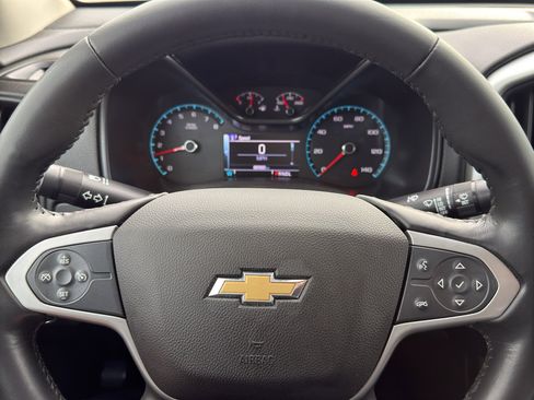 Used 2017 Chevrolet Colorado LT w/ LT Convenience Package RWD image 15